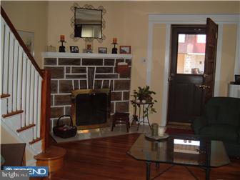 4011 Ellendale Road Drexel Hill, PA 19026 - Photo 3 of 12 Living Room