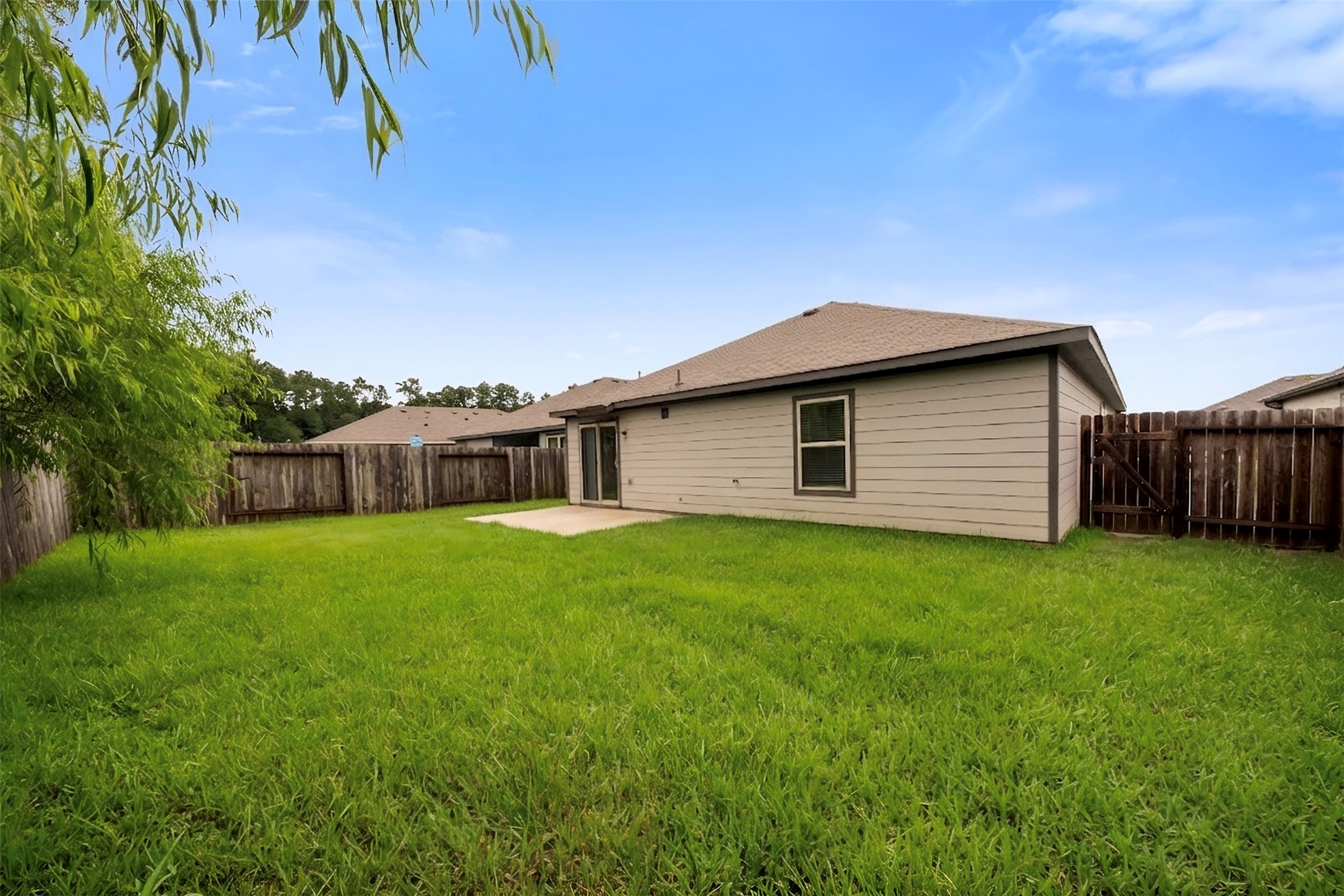 10061 Spring Creek Road Cleveland, TX 77327 - Photo 23 of 27