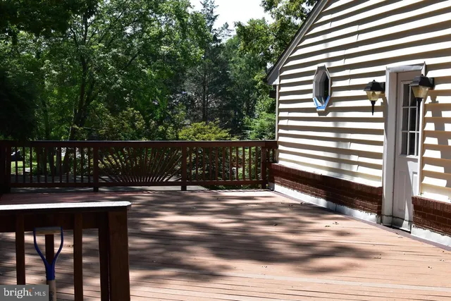 $695,000 | 7201 Barry Road, Alexandria, VA 22315