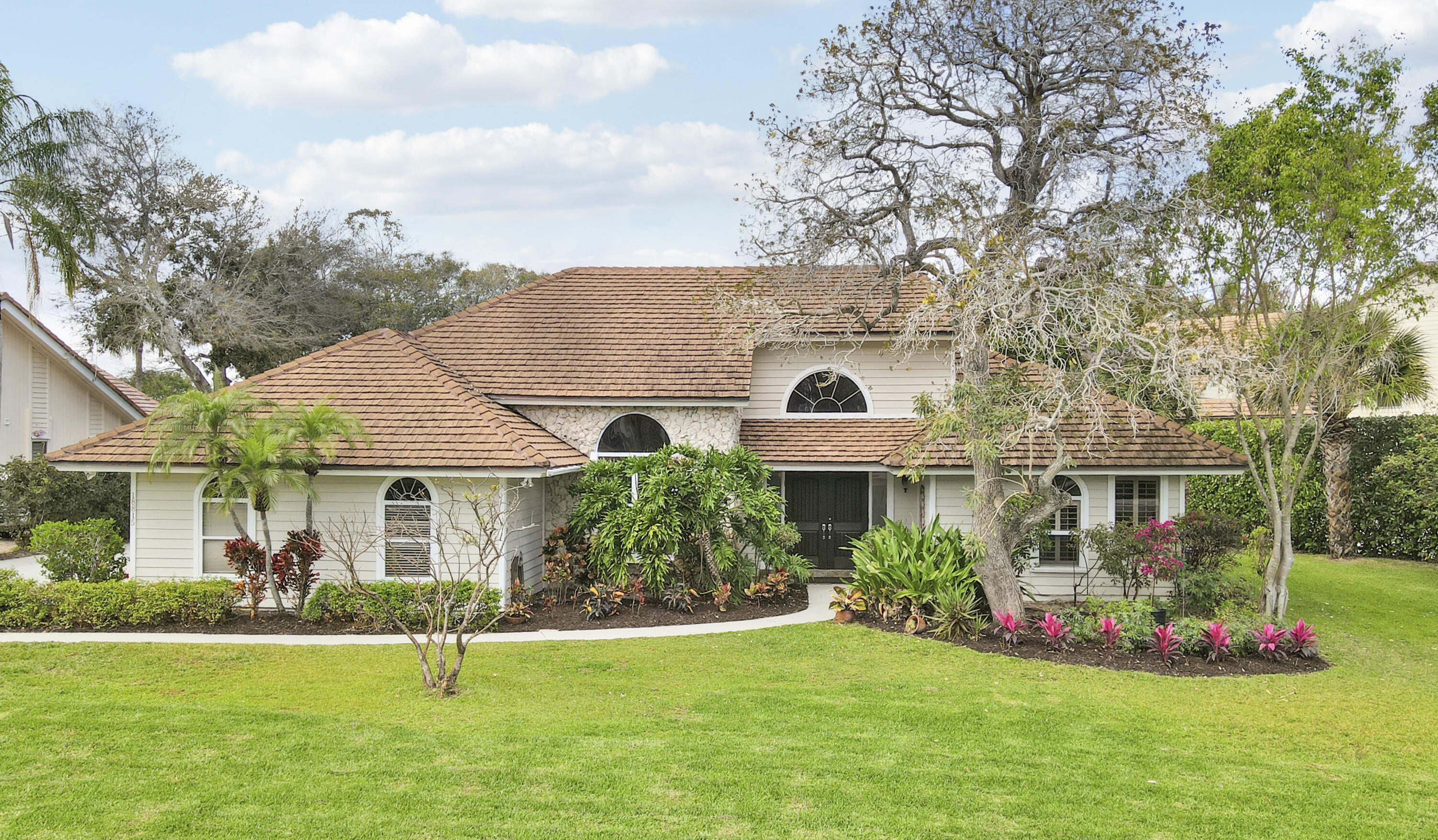 18815 Southeast River Ridge Road Jupiter, FL 33469 - Photo 1 of 70 Front Exterior