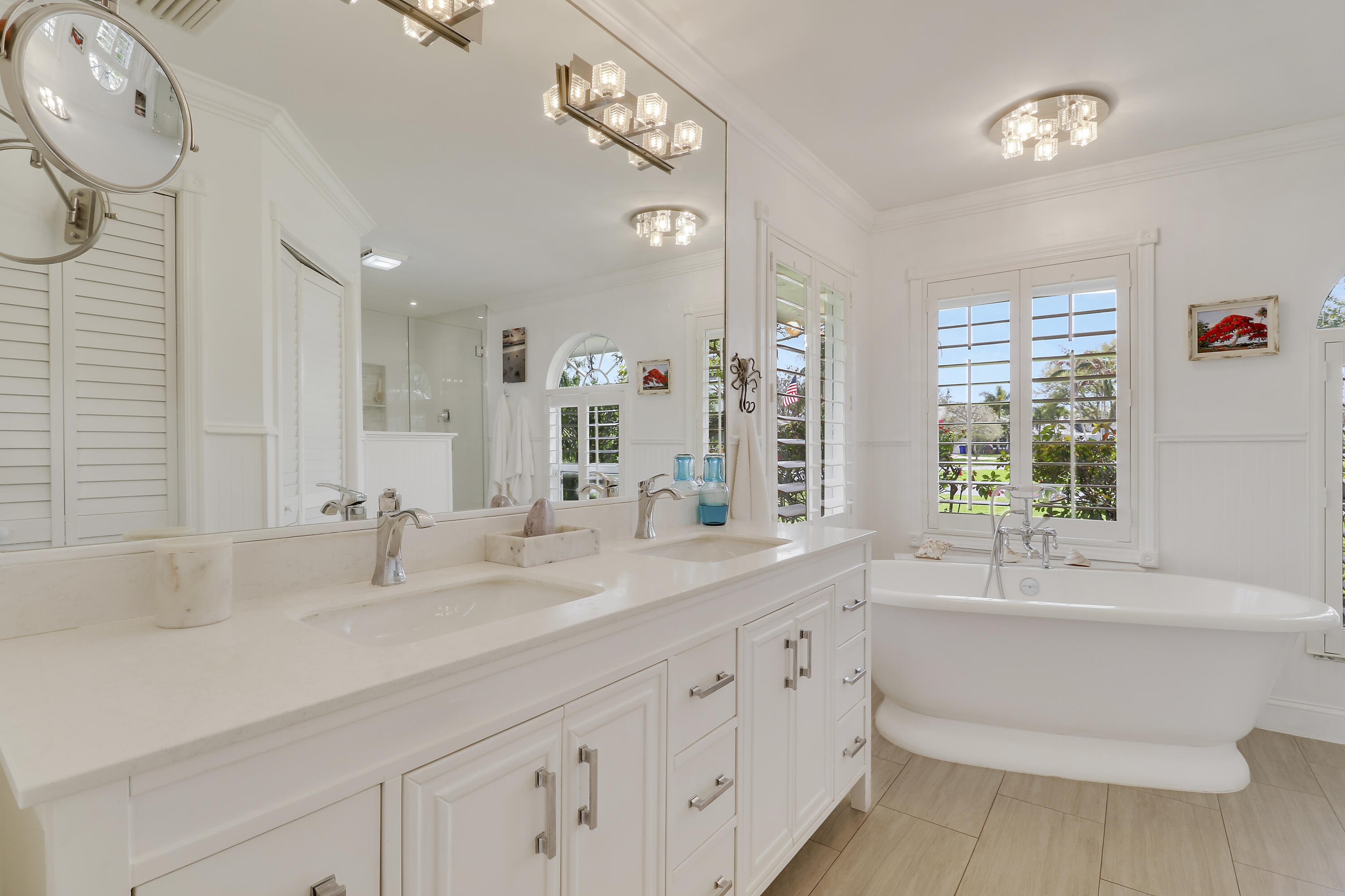 18815 Southeast River Ridge Road Jupiter, FL 33469 - Photo 20 of 70 Primary Bathroom