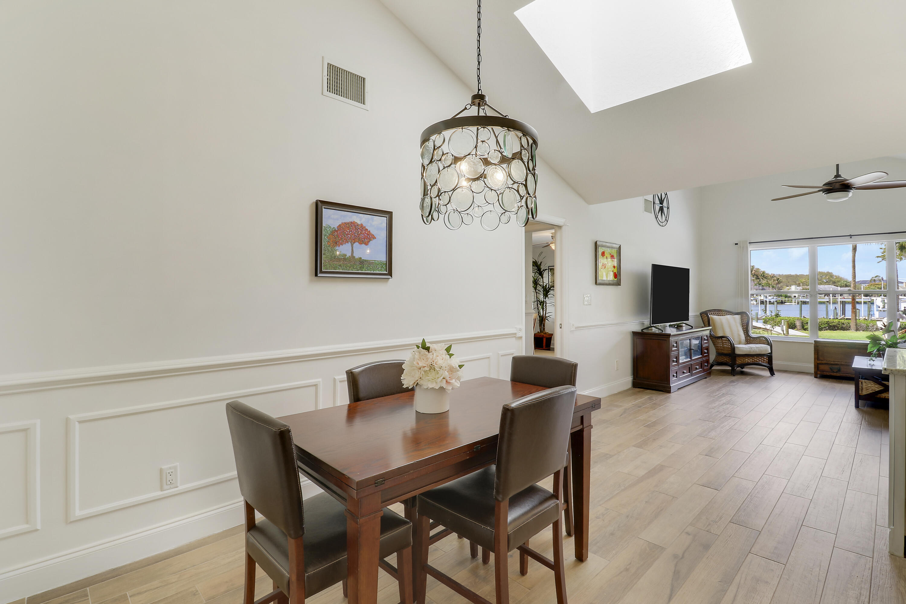 18815 Southeast River Ridge Road Jupiter, FL 33469 - Photo 36 of 70 Breakfast Area