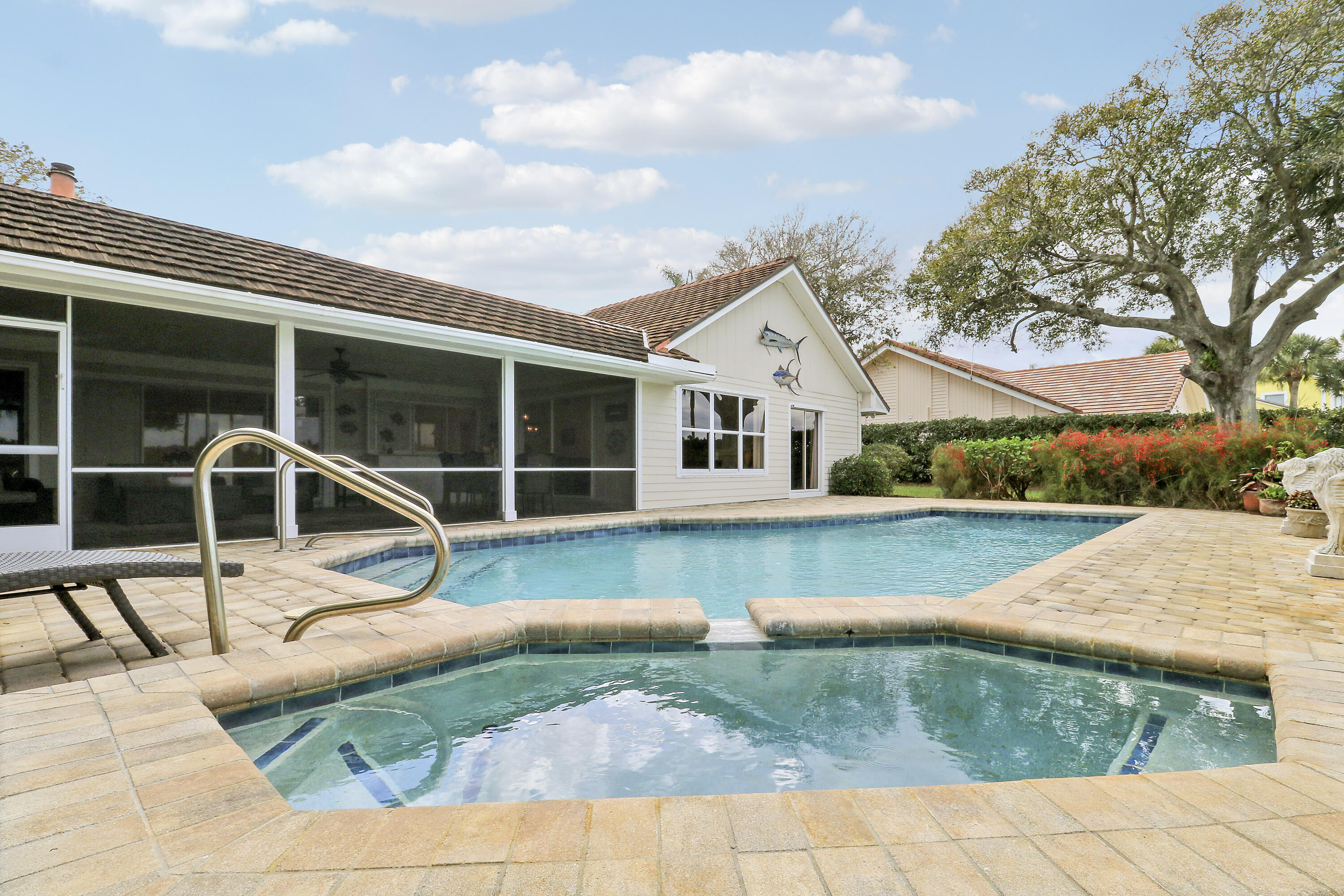 18815 Southeast River Ridge Road Jupiter, FL 33469 - Photo 44 of 70 Pool