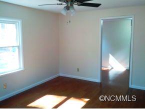 15 Old Heywood Road Arden, NC 28704 - Photo 7 of 10 Gallery Image 7