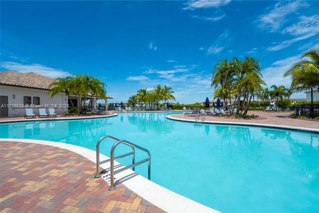 9222 West 33rd Lane, Unit 9222 Hialeah, FL 33018 - Photo 5 of 28