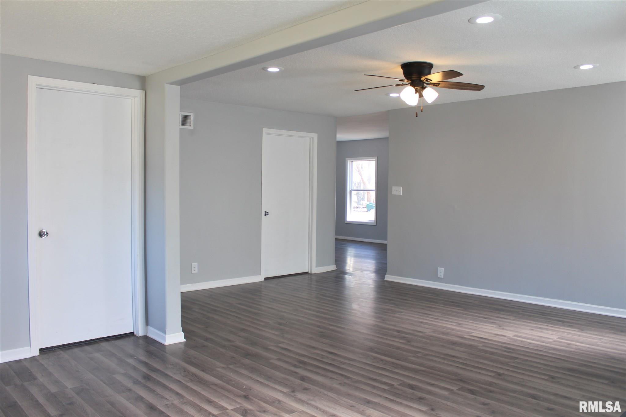 9920 77th Street West Taylor Ridge, IL 61284 - Photo 8 of 27 Gallery Image 8