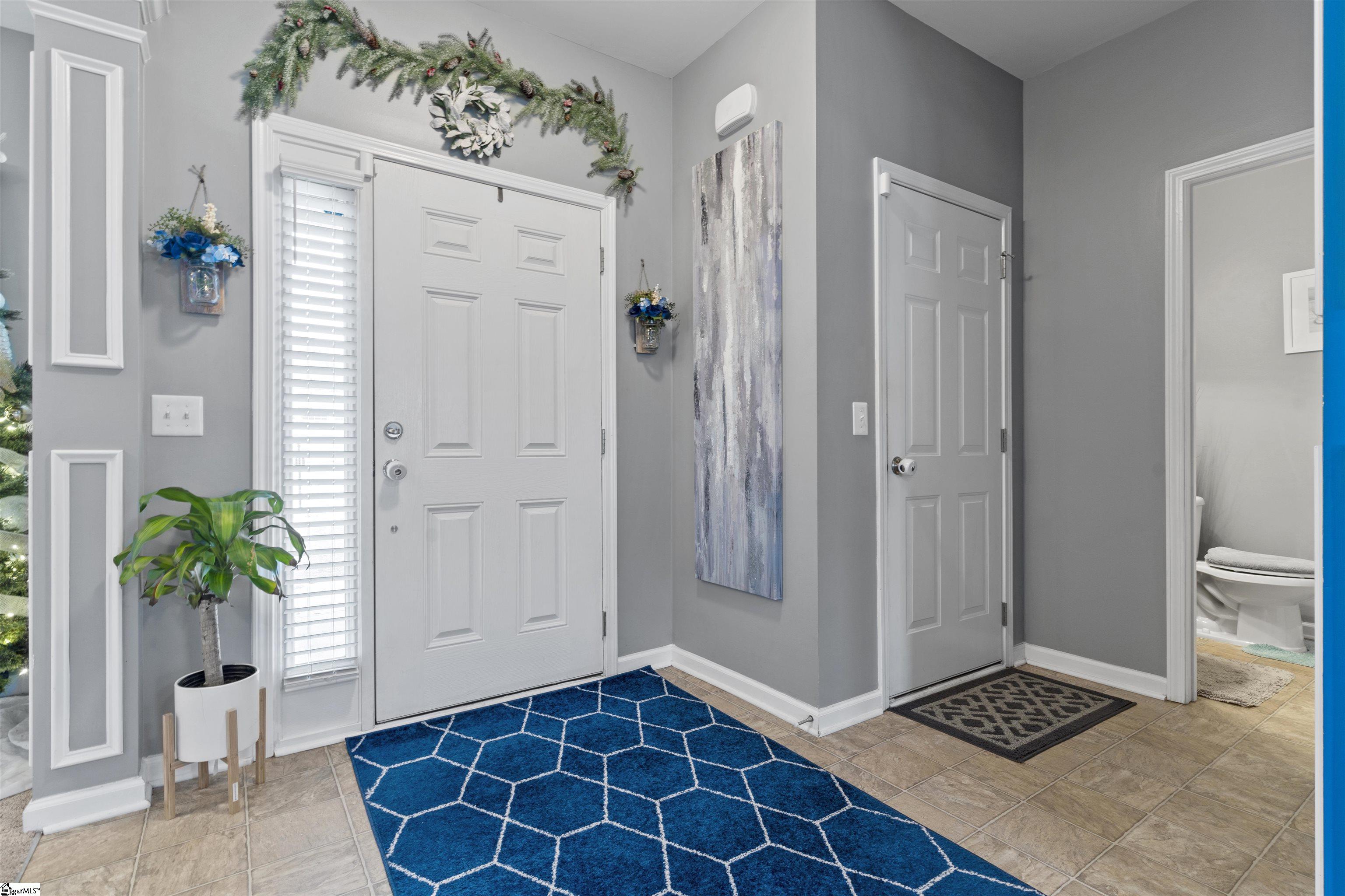 448 Riverdale Road Simpsonville, SC 29680 - Photo 3 of 25 Gallery Image 3