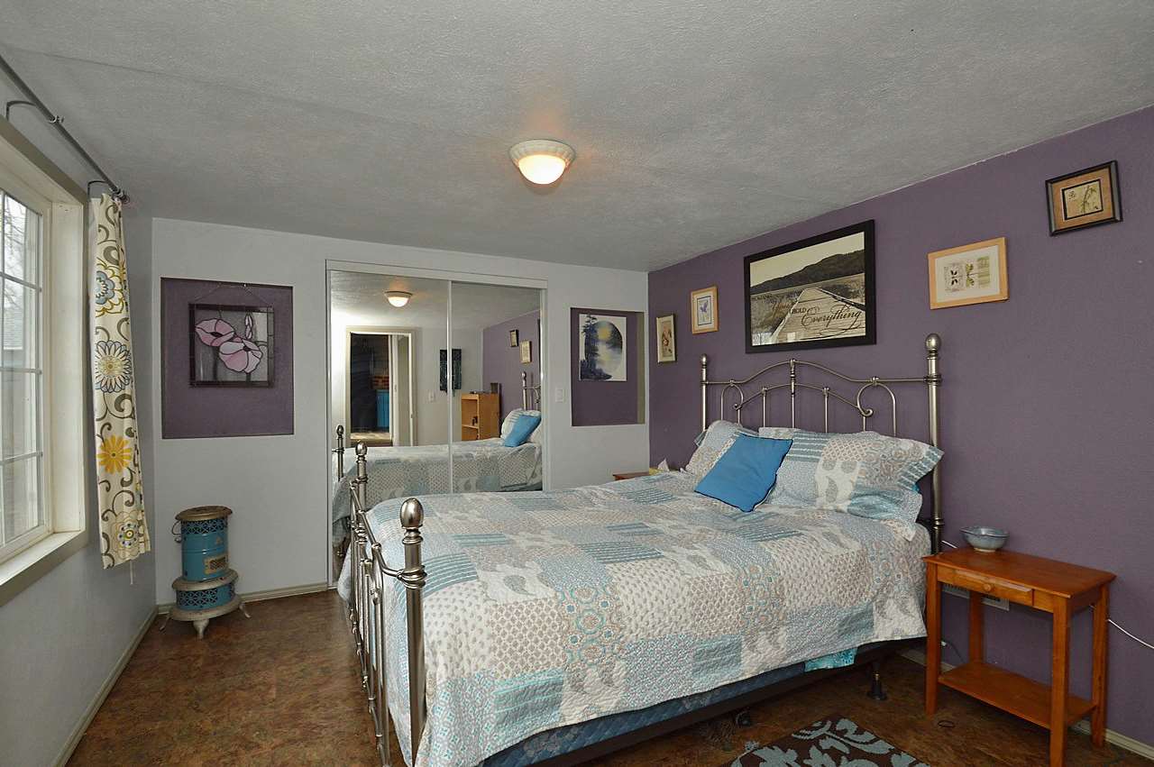 1121 North University Road Spokane, WA 99206 - Photo 6 of 20