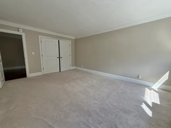 $2,800 | 2 Hammond Pond Parkway, Unit 203, Newton, MA 02467