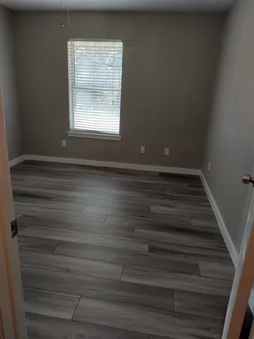 $1,999 | 933 Valentine Avenue, Waco, TX 76706