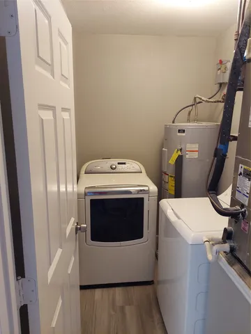 $1,999 | 933 Valentine Avenue, Waco, TX 76706