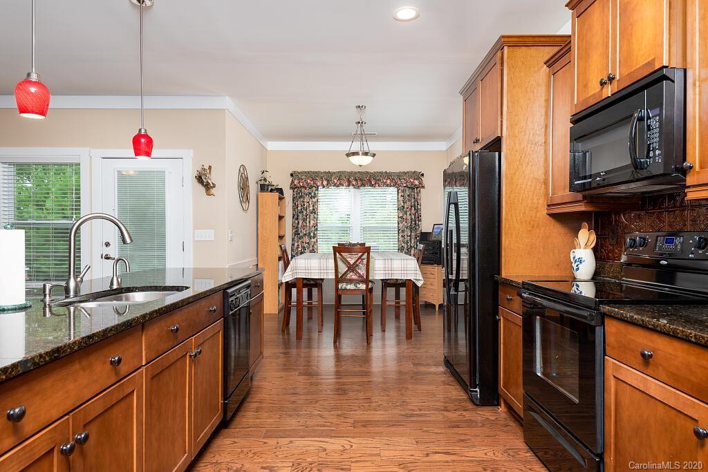 2415 Bergamot Street Tega Cay, SC 29708 - Photo 11 of 29 Gallery Image 11