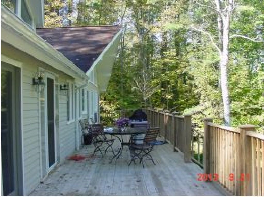 417 S Road Bethlehem, NH 03574 - Photo 4 of 32