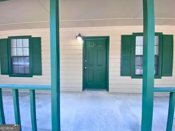 a view of an entryway of house