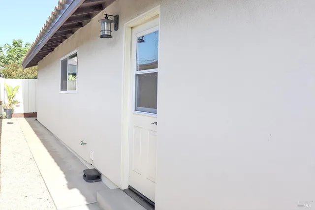 $2,395,000 | 175 Tahiti Street, Morro Bay, CA 93442