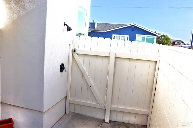 $2,395,000 | 175 Tahiti Street, Morro Bay, CA 93442