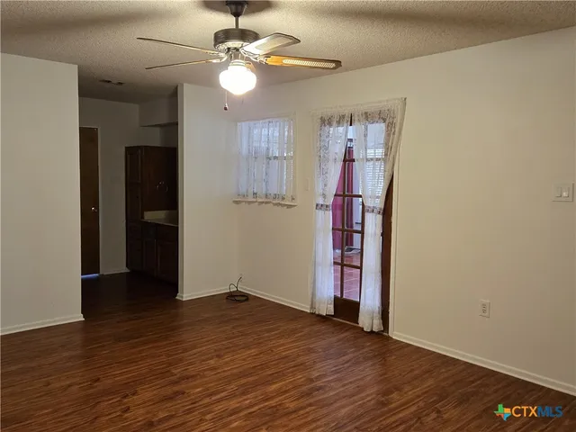 $2,000 | 248 Hilltop Drive, Seguin, TX 78155