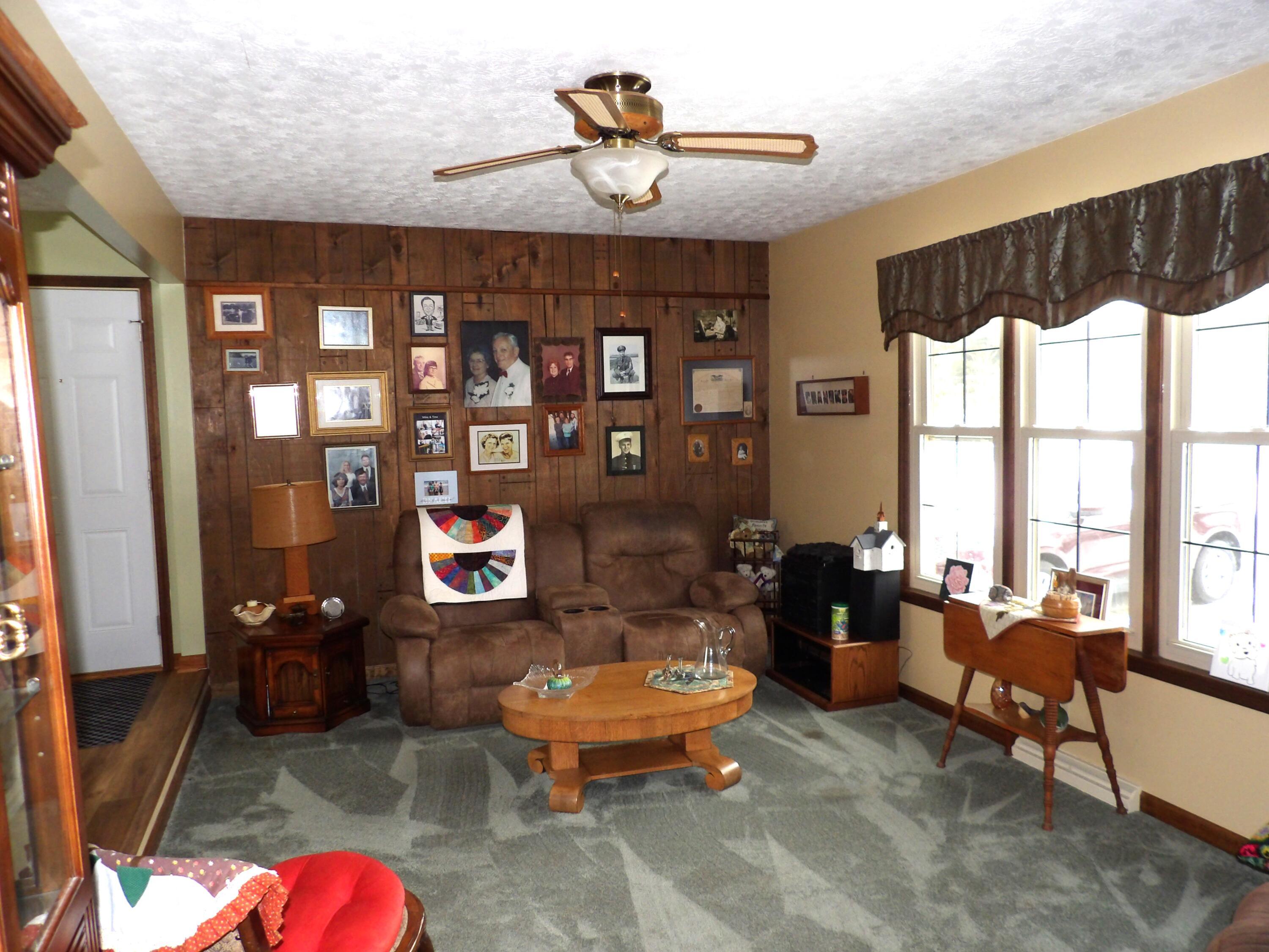 5425 Wilson Road Northwest Lancaster, OH 43130 - Photo 5 of 47 104_1661
