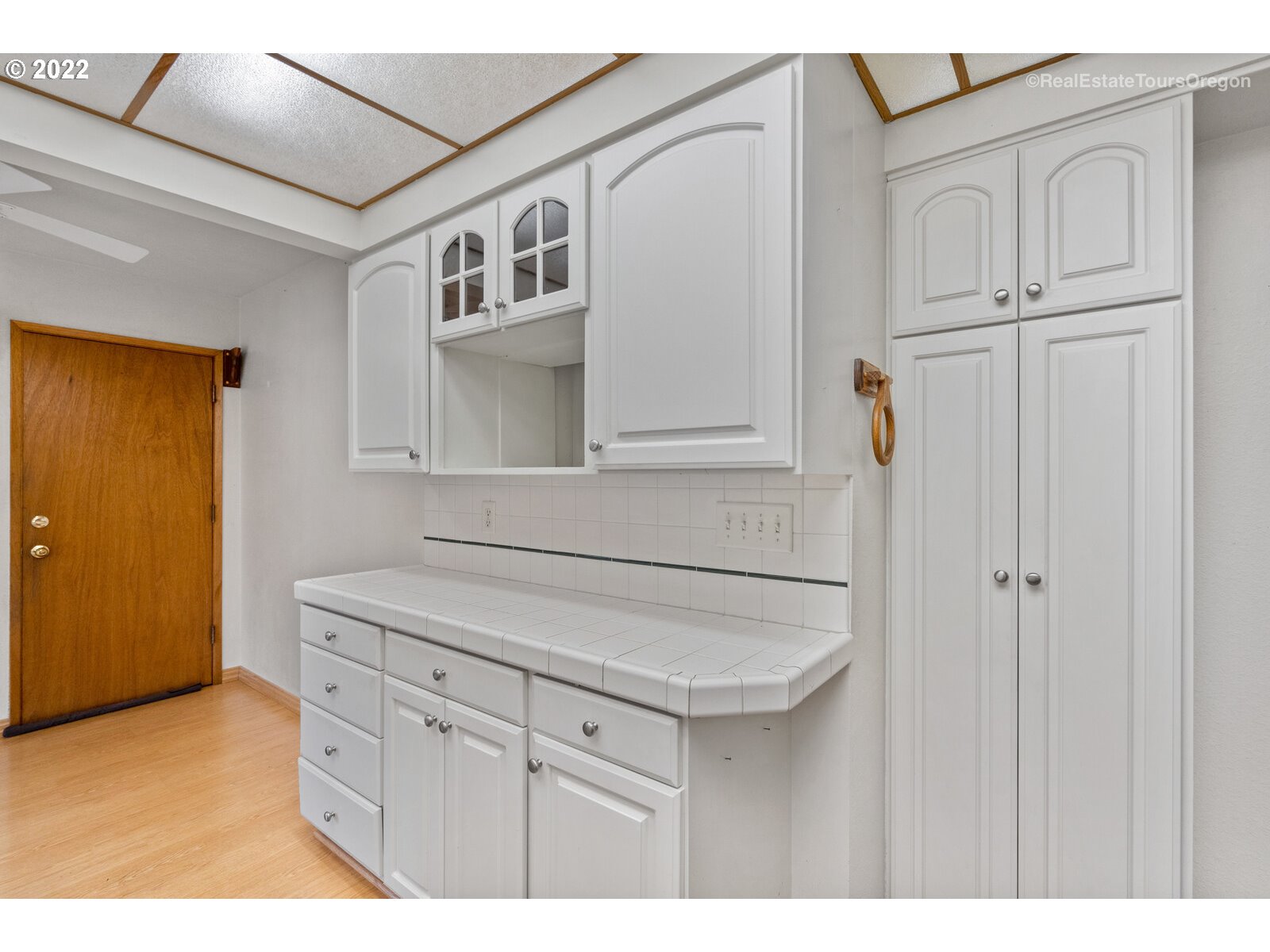 16901 Southeast Haig Street Portland, OR 97236 - Photo 10 of 32 a kitchen with a sink