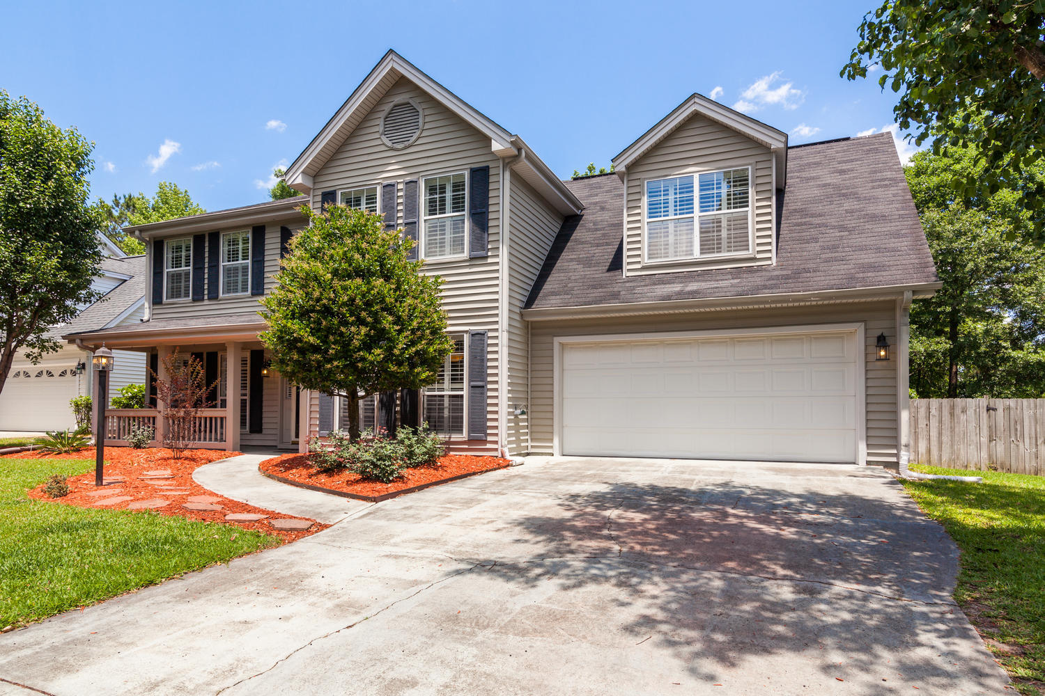 1693 Dotterer's Run Charleston, SC 29414 - Photo 1 of 25 1693 Dotterers Run Charleston-large-001-