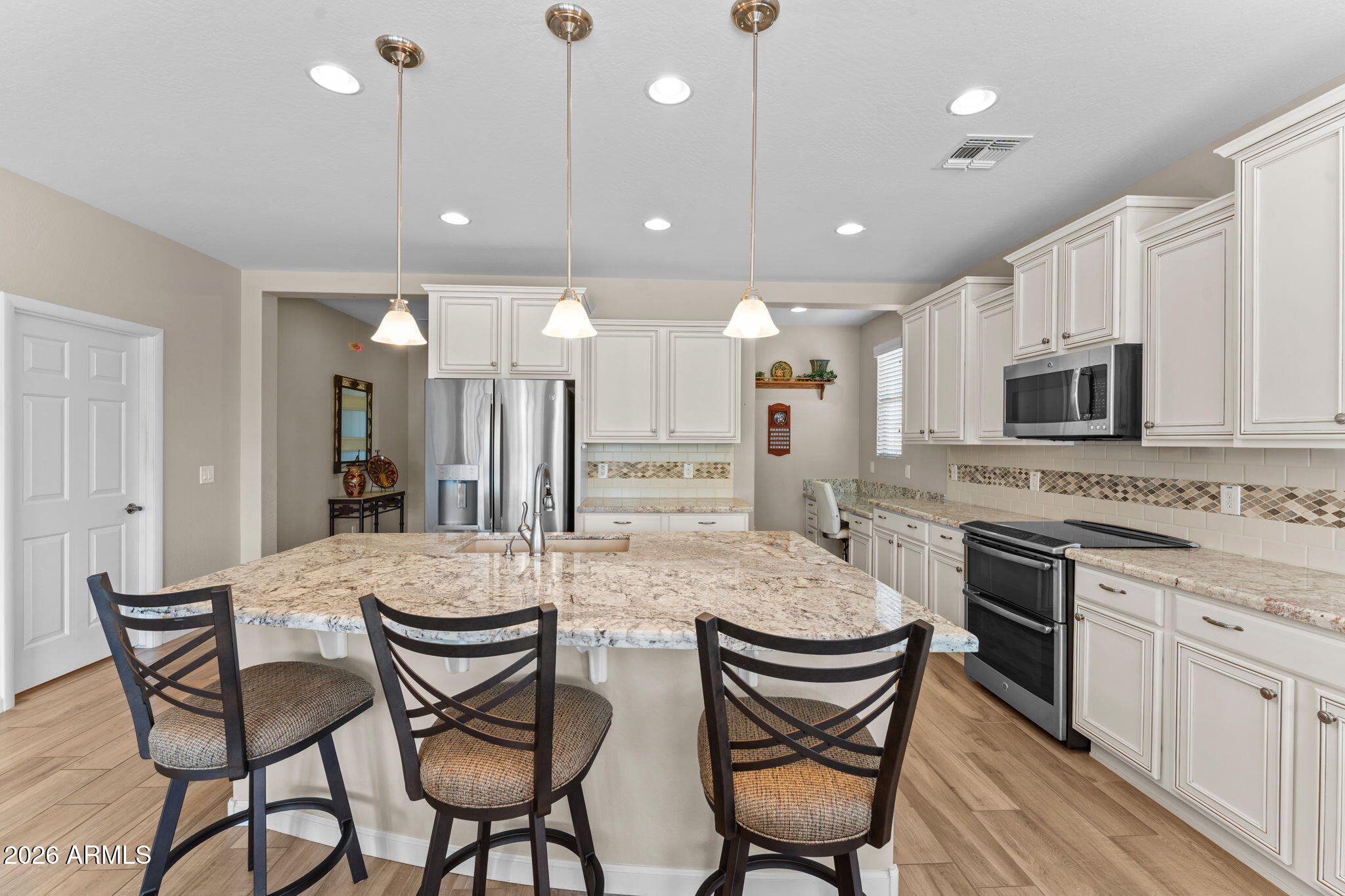 3269 Rising Sun Ridge Wickenburg, AZ 85390 - Photo 11 of 28 Kitchen