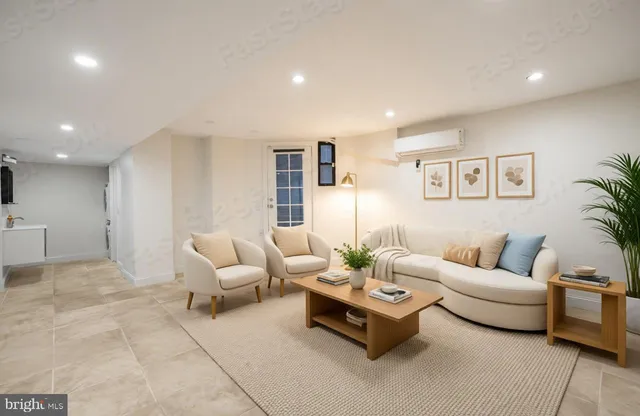 $2,490 | 1828 California Street Northwest, Unit B, Washington, DC 20009