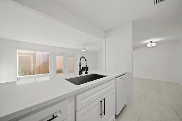 $219,000 | 11650 Village Pl Drive, Unit 302, Houston, TX 77077