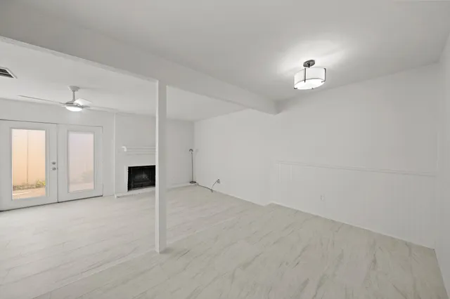 $219,000 | 11650 Village Pl Drive, Unit 302, Houston, TX 77077