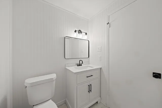 $219,000 | 11650 Village Pl Drive, Unit 302, Houston, TX 77077