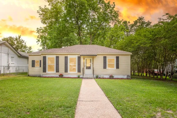 $169,900 | 109 Hillman Street, Dothan, AL 36301