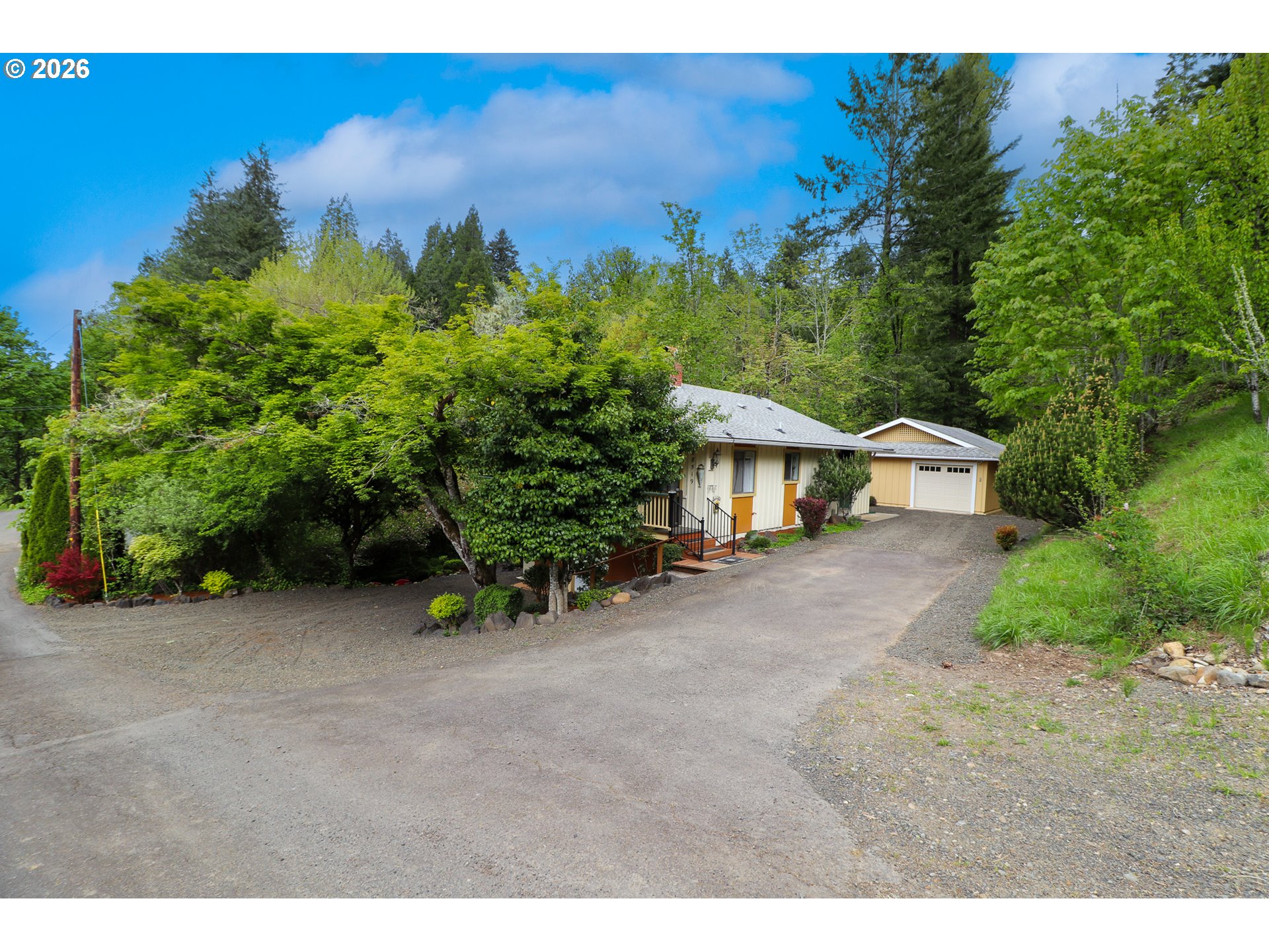 88519 Periwinkle Road Springfield, OR 97478 - Photo 45 of 48