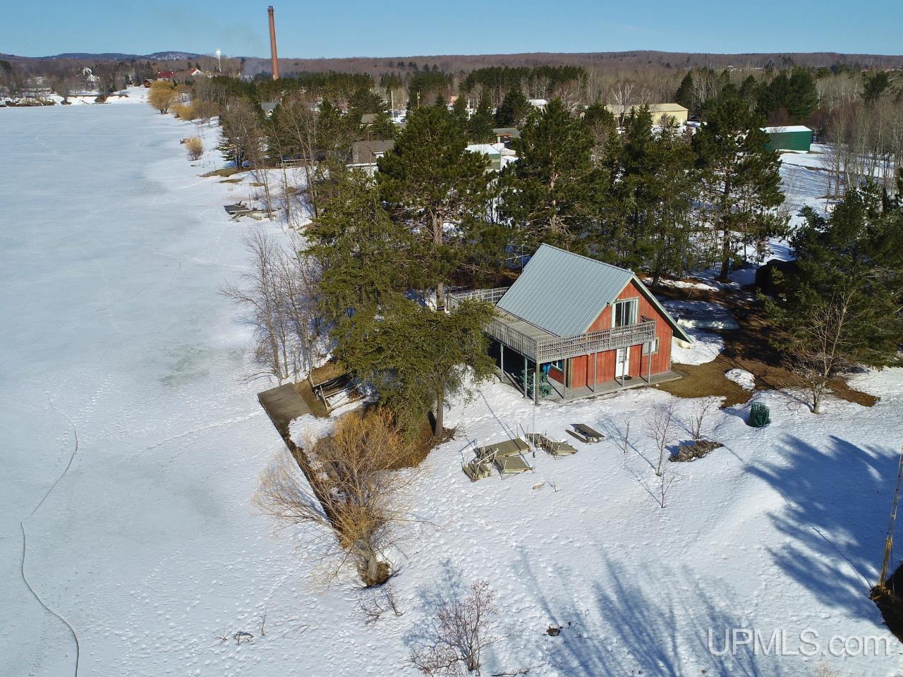 3803 West Co Road Big Bay, MI 49808 - Photo 6 of 35