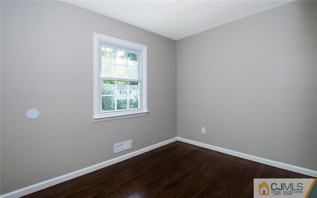 44 Sherold Road Colonia, NJ 07067 - Photo 13 of 23 Gallery Image 13