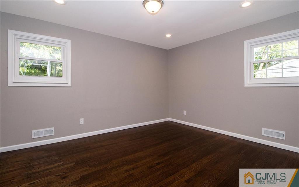 44 Sherold Road Colonia, NJ 07067 - Photo 16 of 23 Gallery Image 16