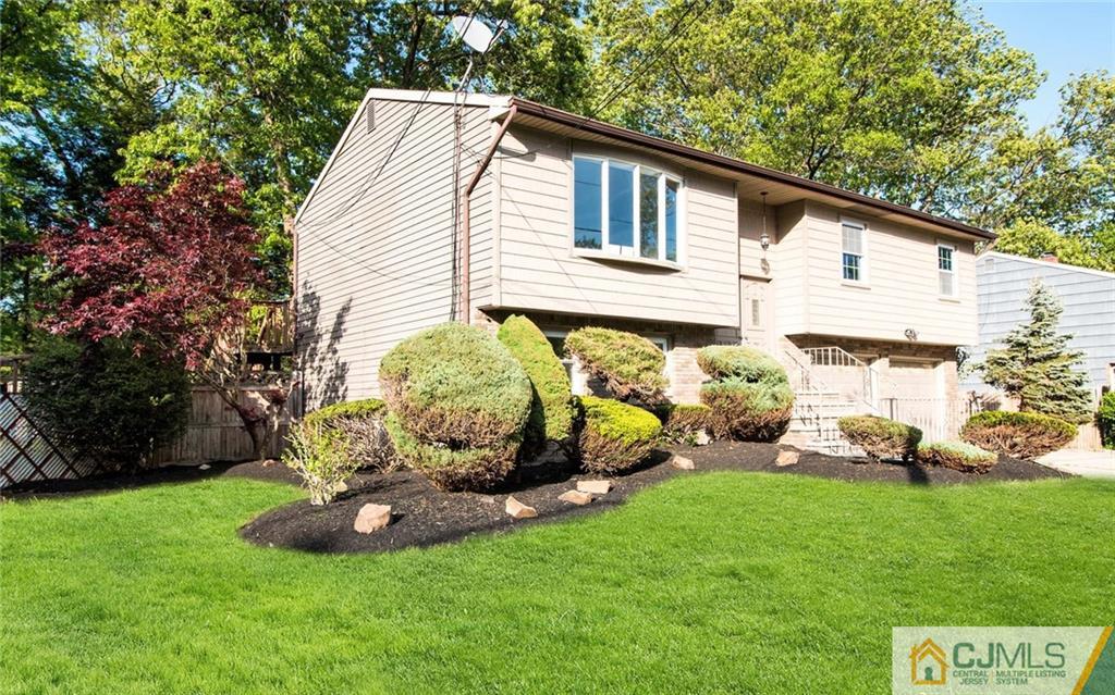 44 Sherold Road Colonia, NJ 07067 - Photo 3 of 23 Gallery Image 3