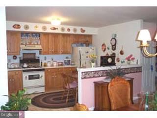 1010 Fredrick Boulevard, Unit R Reading, PA 19605 - Photo 2 of 6 Gallery Image 2