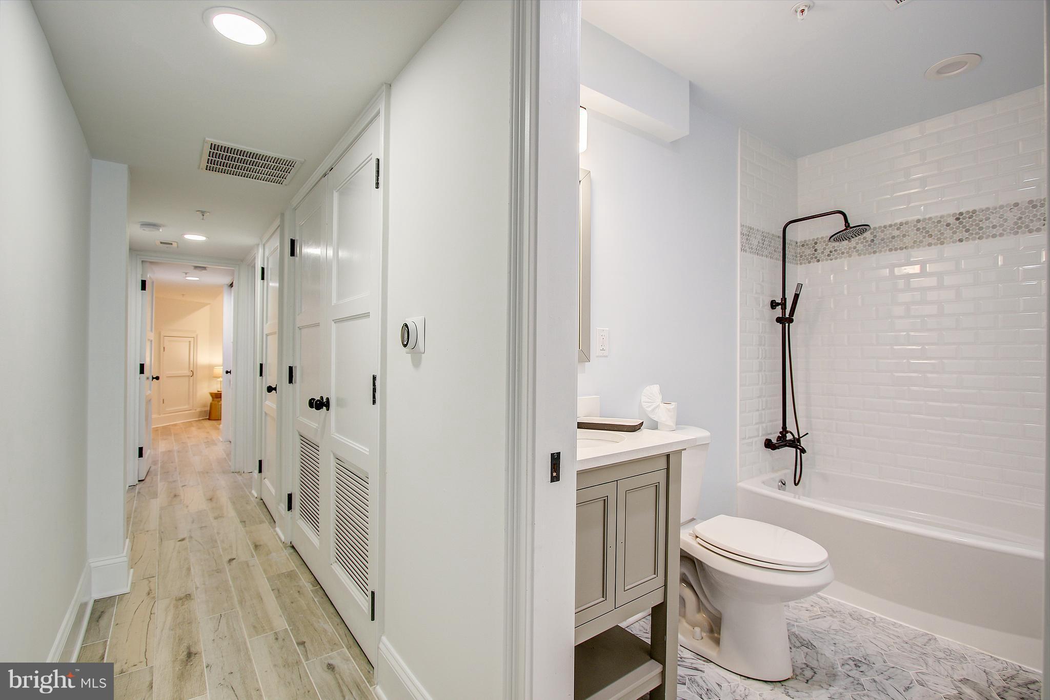 1723 U Street Northwest, Unit 1 Washington, DC 20009 - Photo 14 of 25 Bath