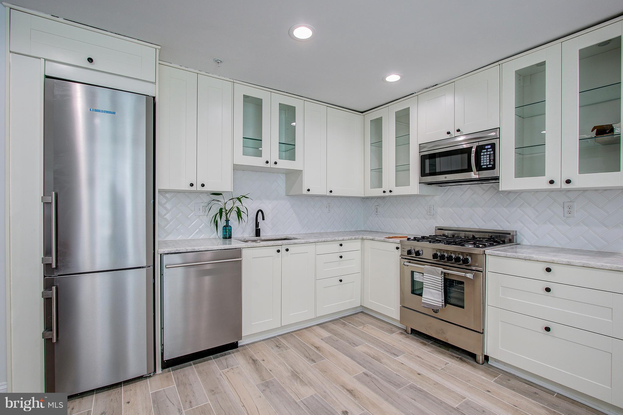 1723 U Street Northwest, Unit 1 Washington, DC 20009 - Photo 22 of 25 Kitchen