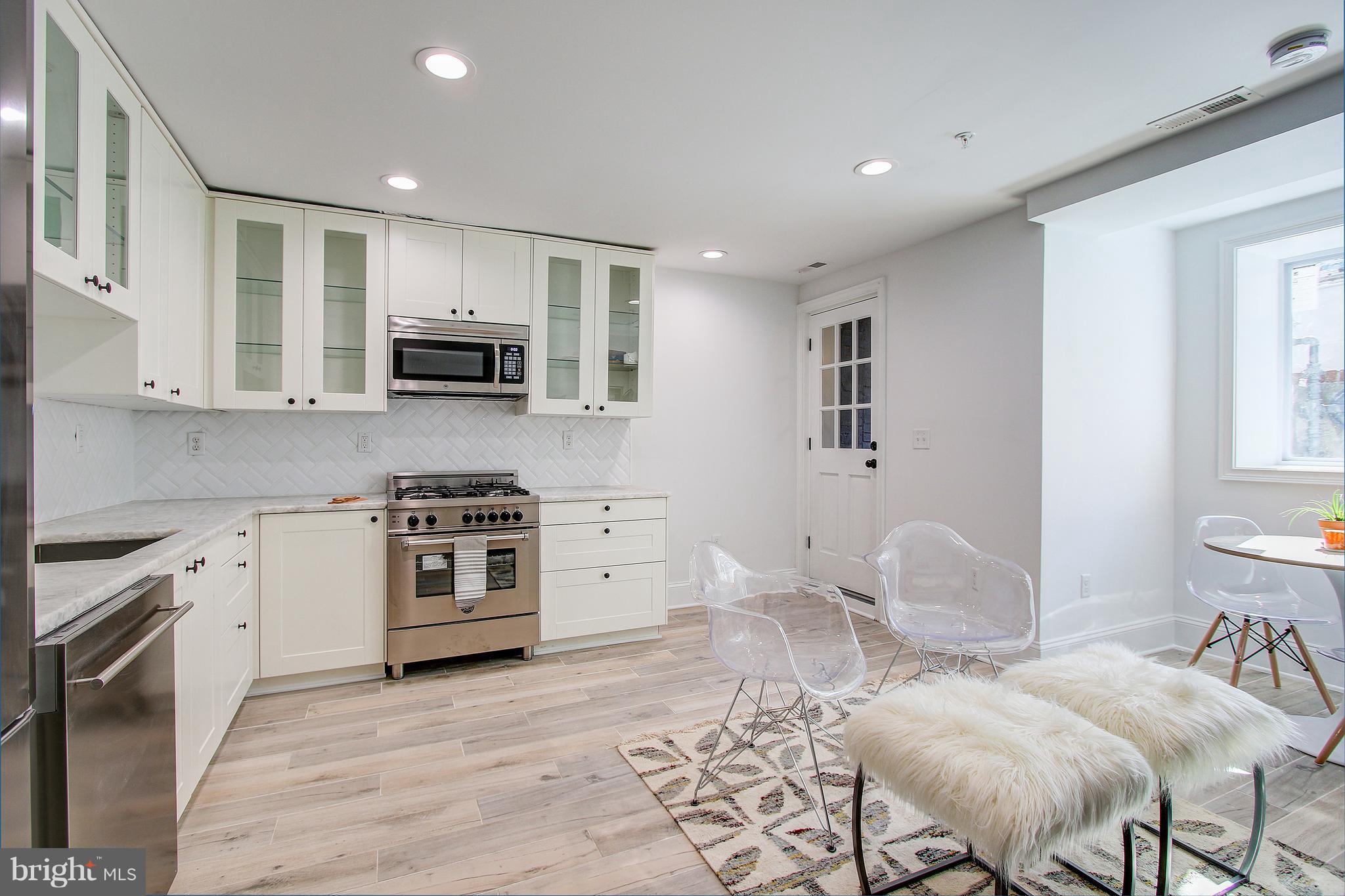 1723 U Street Northwest, Unit 1 Washington, DC 20009 - Photo 4 of 25 Family Room
