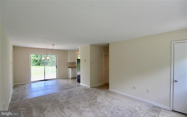 11052 Lucks Road Bumpass, VA 23024 - Photo 4 of 21 Living Room