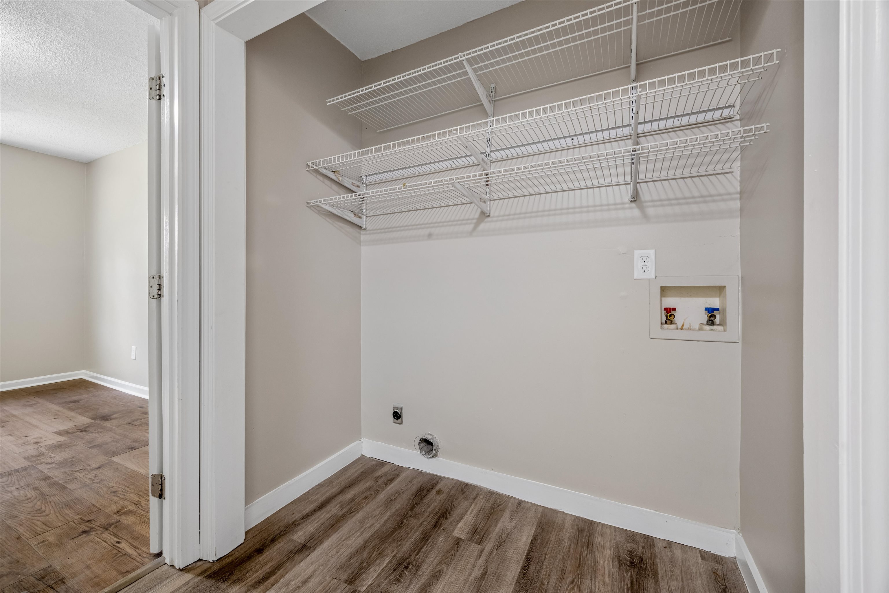 13301 Goodman Road Olive Branch, MS 38654 - Photo 17 of 29 Gallery Image 17