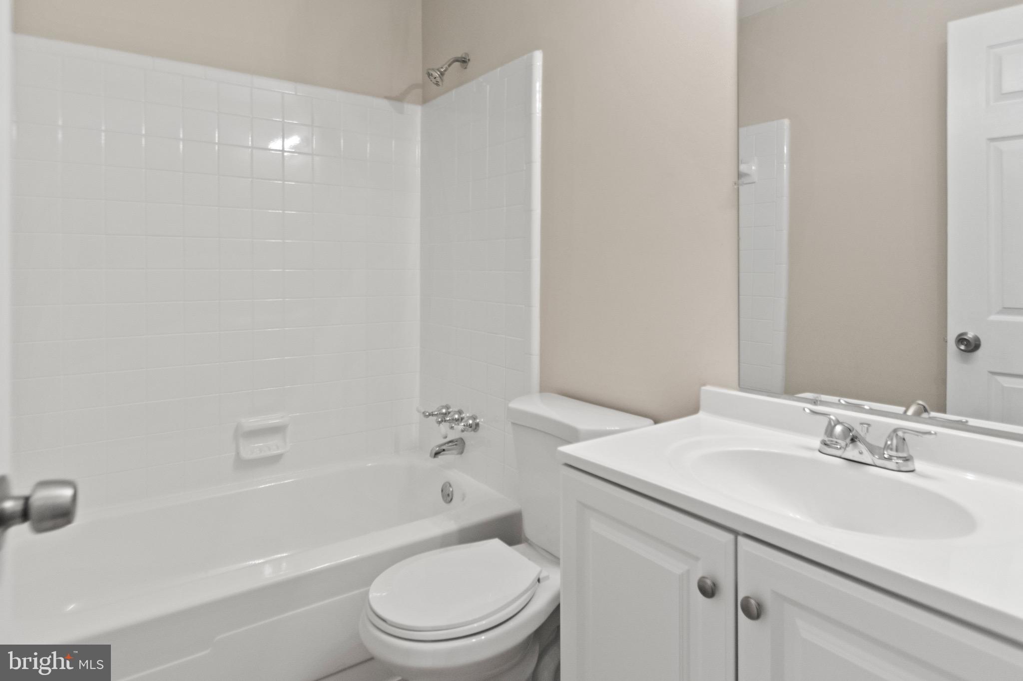 9367 Meetze Road Midland, VA 22728 - Photo 17 of 35 Gallery Image 17