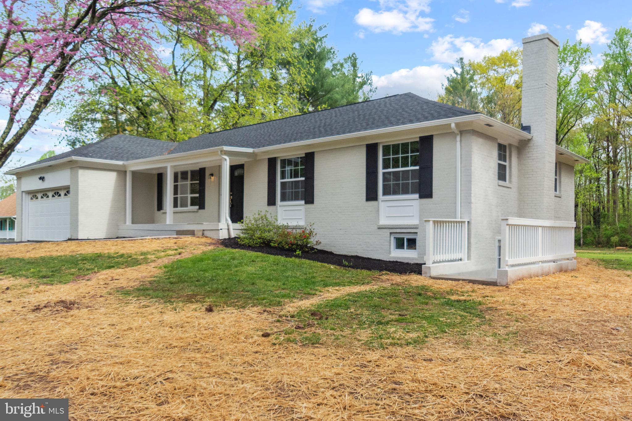 9367 Meetze Road Midland, VA 22728 - Photo 4 of 35 Gallery Image 4