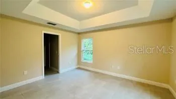 a view of empty room with window