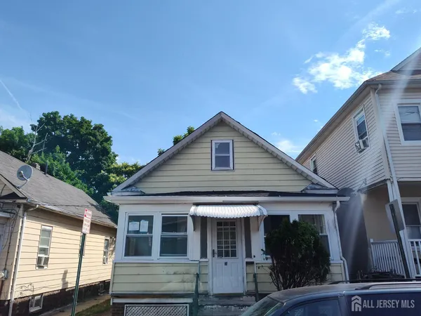 $260,000 | 71 South Ward Street, New Brunswick, NJ 08901