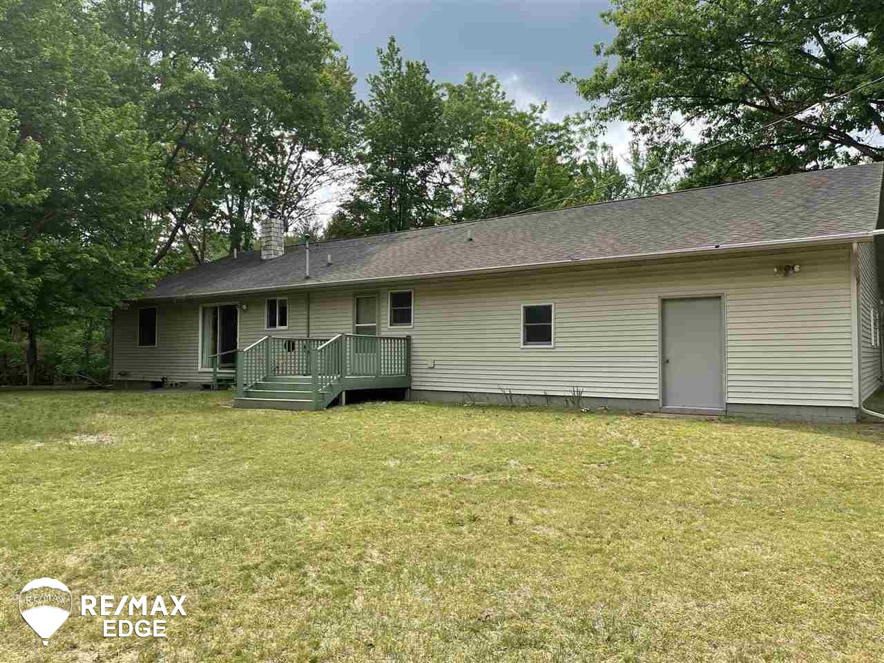 4800 Waltan Road Vassar, MI 48768 - Photo 8 of 32