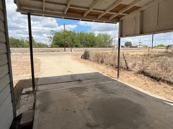 $54,900 | 303 East Texas Street, Hebbronville, TX 78361