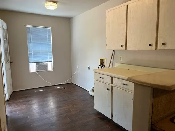 $54,900 | 303 East Texas Street, Hebbronville, TX 78361