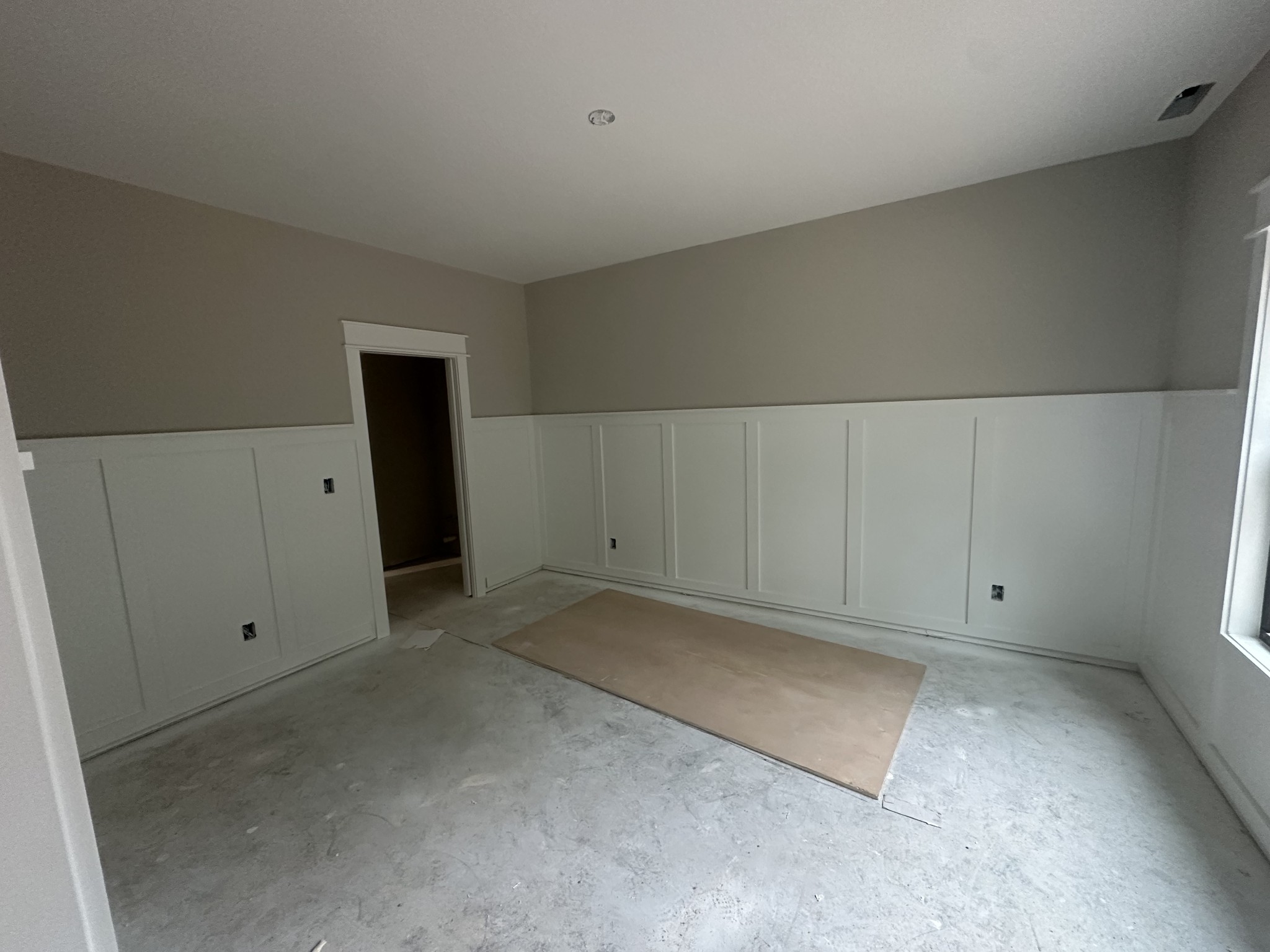 2051 Ussery Road South Clarksville, TN 37040 - Photo 13 of 22