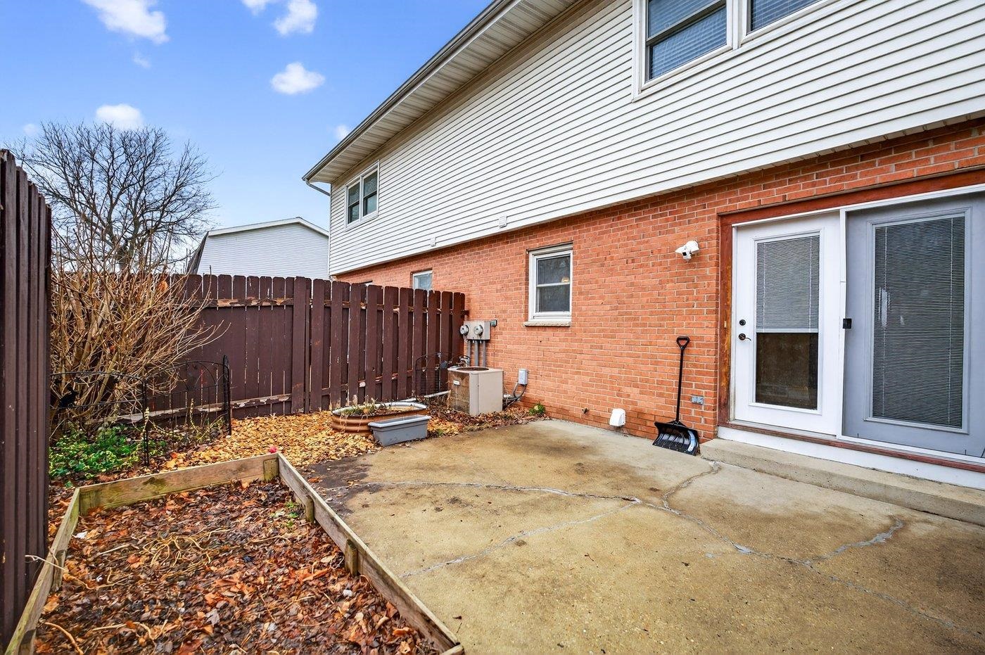 1529 Ivory Drive Sun Prairie, WI 53590 - Photo 23 of 24